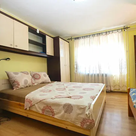 Branko 1645 Appartamento Pola